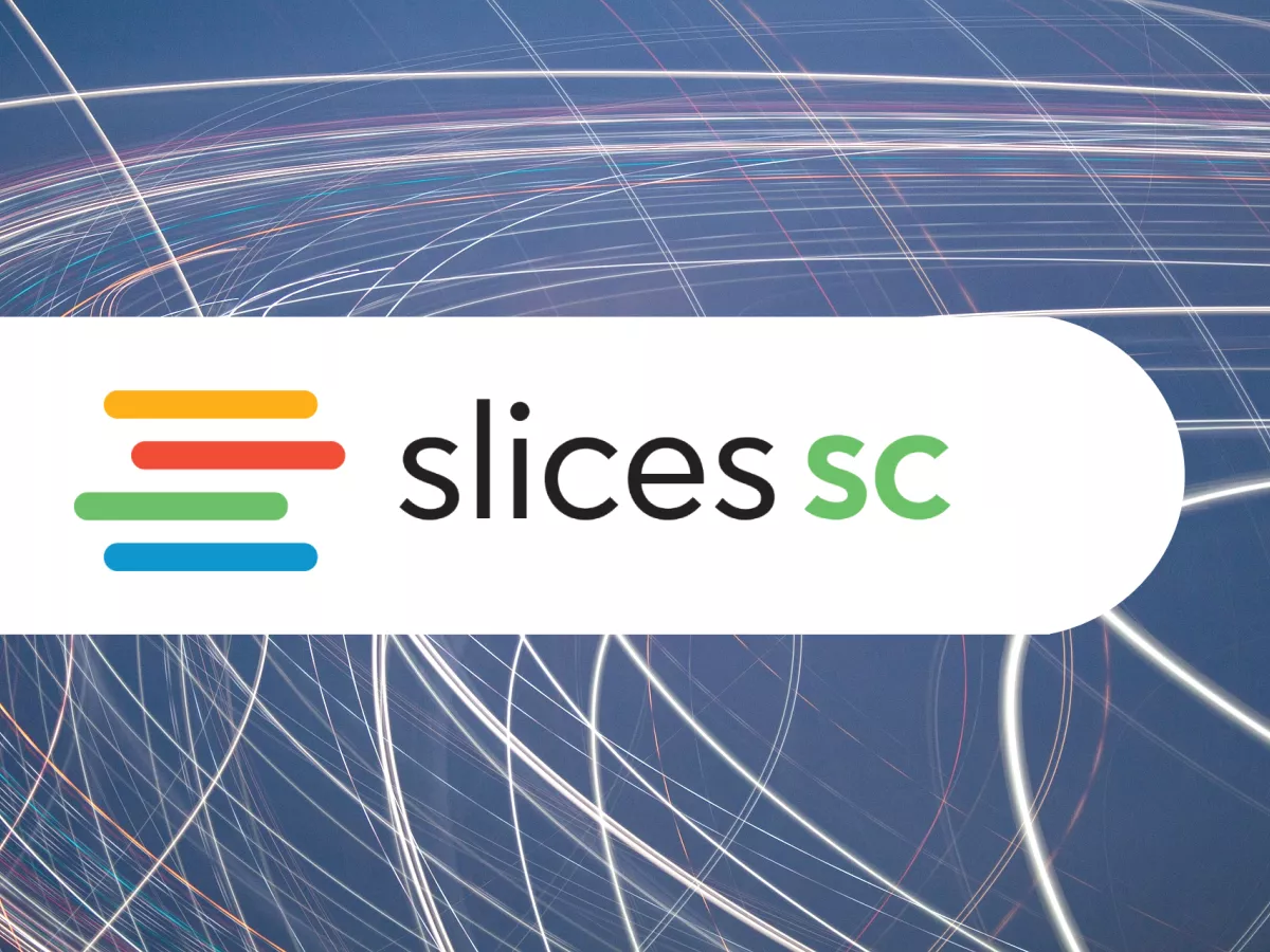 SLICES-SC projekt logó kék háttér előtt